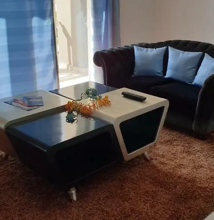 Iro's Lovely 2 Bedroom *