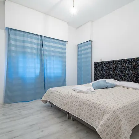Iro's Lovely 2 Bedroom
